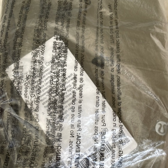 NWT Lululemon Groove Super-High-Rise Crop 23" Bronze Green NULU SIZE 4 SUPER HR - Picture 4 of 4